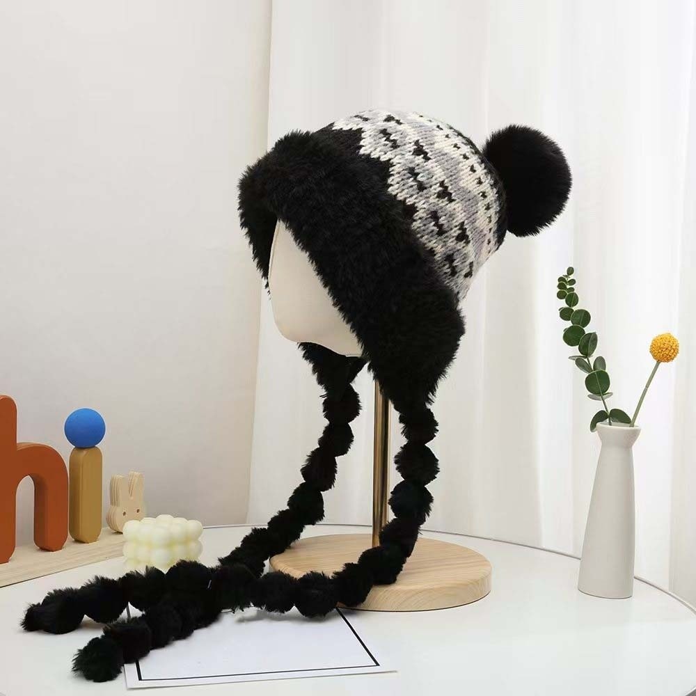 หมวกไหมพรมลายทางบุขนแกะพร้อมพู - Trapper Hat Ear Flap บทวิจารณ์และราคา